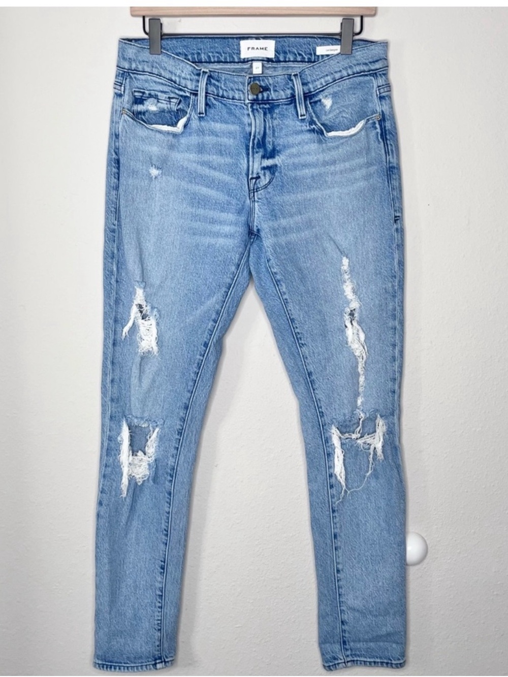 Frame Le Garçon Distressed Jean Size 27 Beldon Rips Light Wash Relaxed Skinny